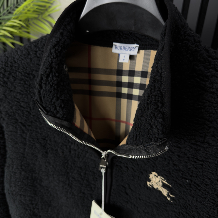 Burberry Astarlı Peluş Mont (siyah)