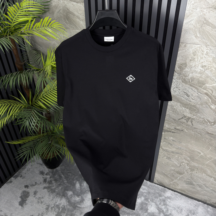 Calvin Klein Rahat Kalıp Pamuklu Tshirt (siyah)
