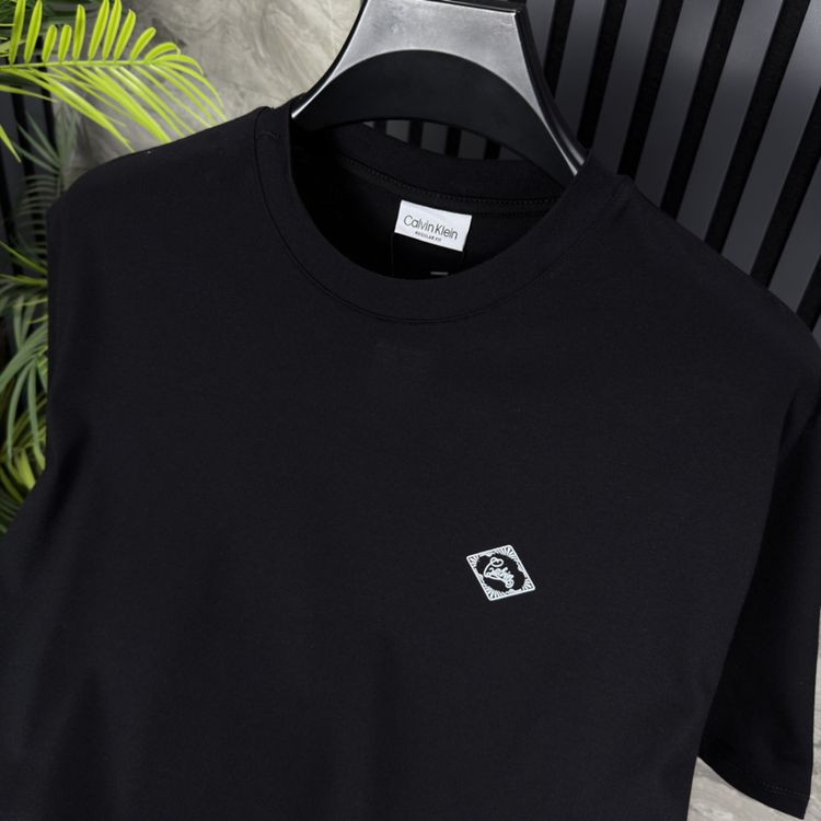 Calvin Klein Rahat Kalıp Pamuklu Tshirt (siyah)
