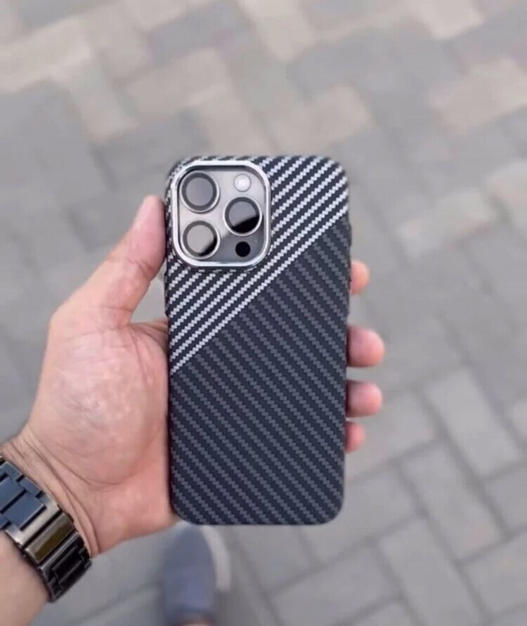 İPhone Fiber Carbon Kılıf -Asfalt Çizgi