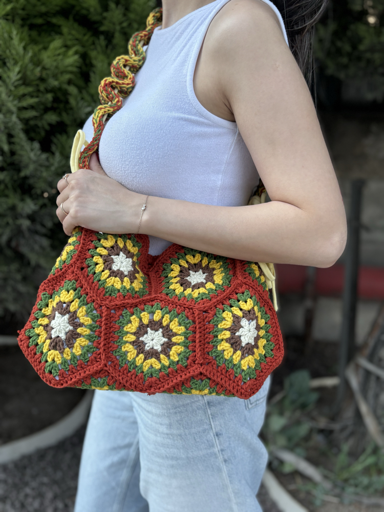 Wildflower Crochet Bag