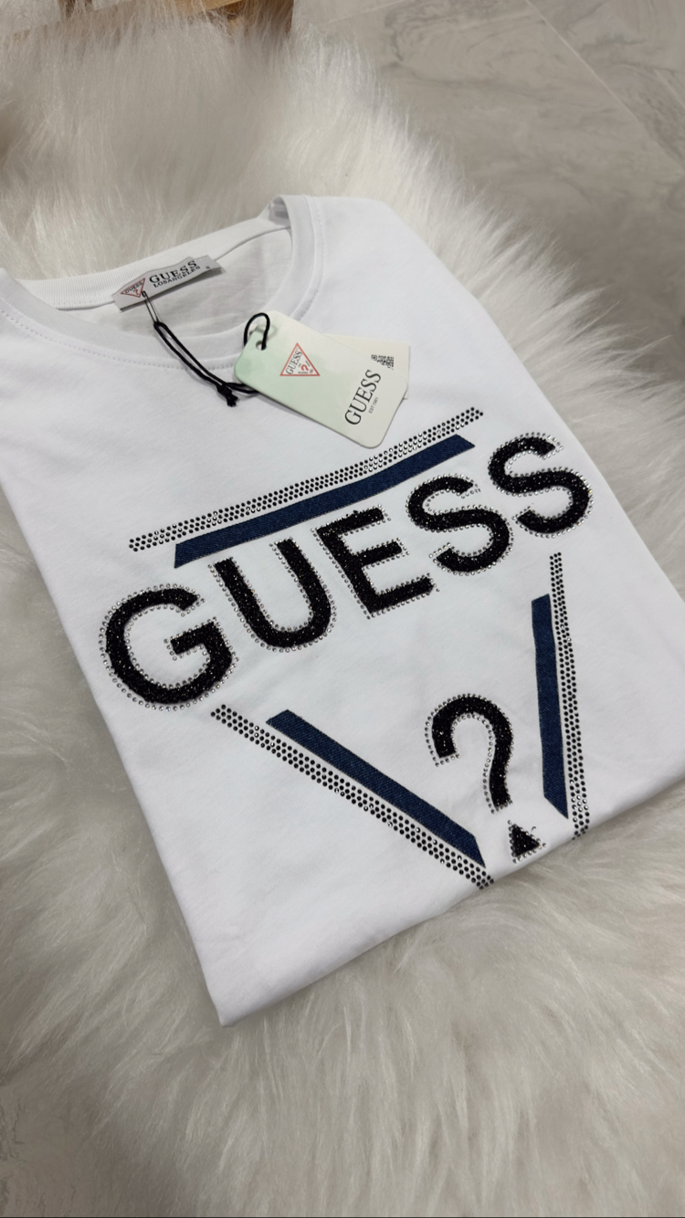 Guess beyaz tişört 