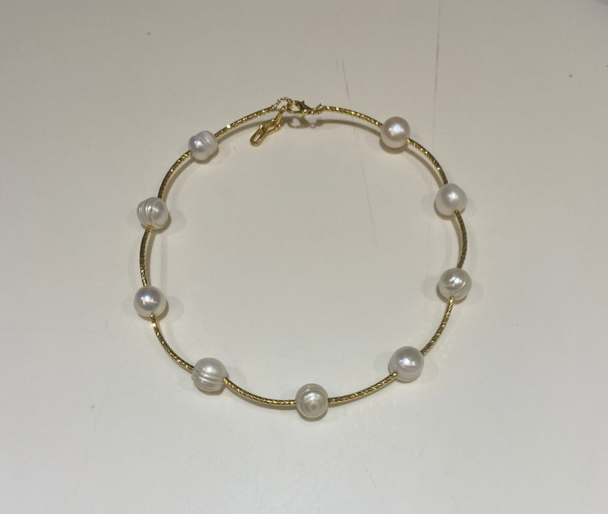 Metal Boru Boncuklu İnci Kolye