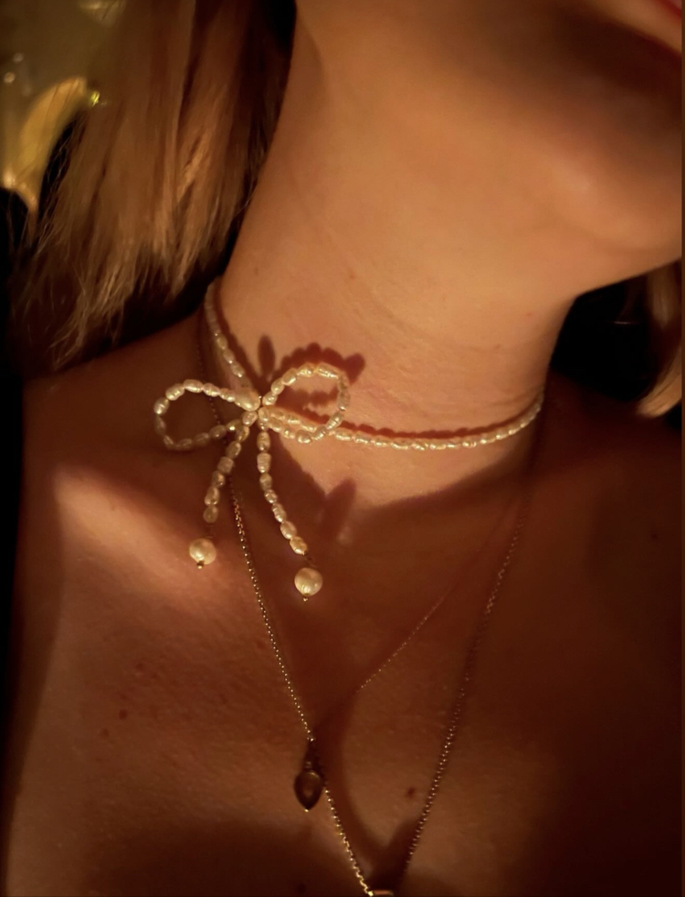 Minik incili fiyonk choker