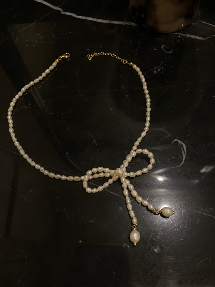 Minik incili fiyonk choker