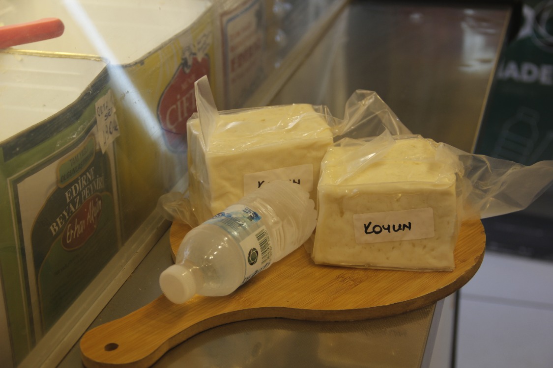 Edirne Koyun Peyniri 1 kg - Tam Yağlı Klasik Beyaz Peynir Vakumlu Soğuk Zincir