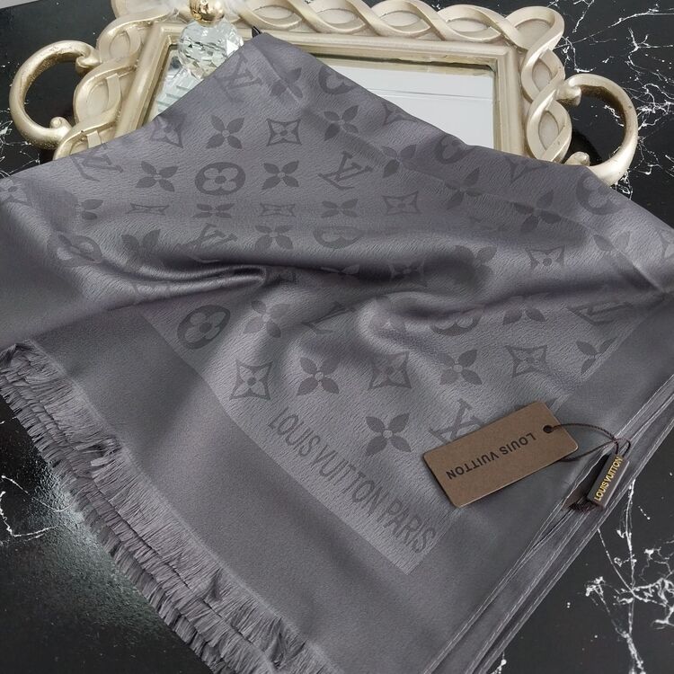 luis Vuitton ithal ipek şal  antrasit 