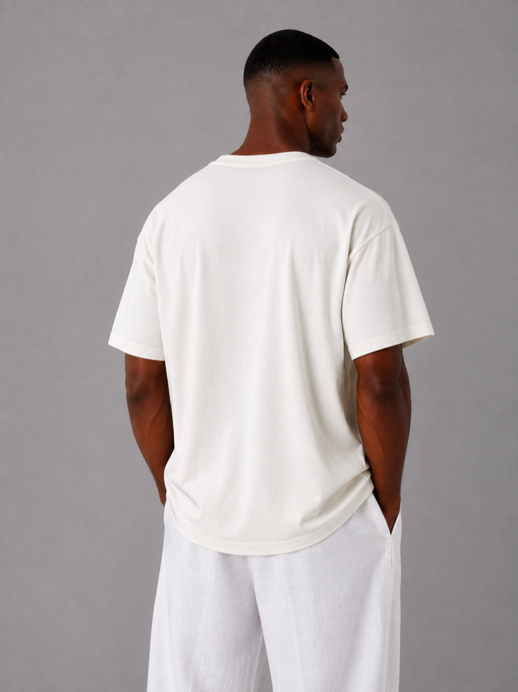 Nakış Aplikeli Oversize T-Shirt