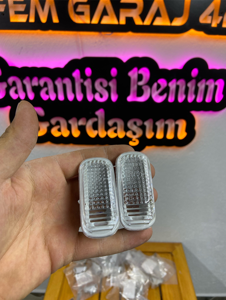 Vtec 2 şeffaf çamurluk sinyali