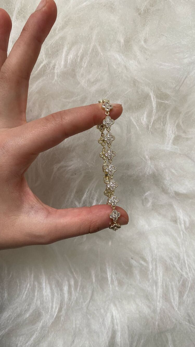 Elegant Yonca Bileklik Gold