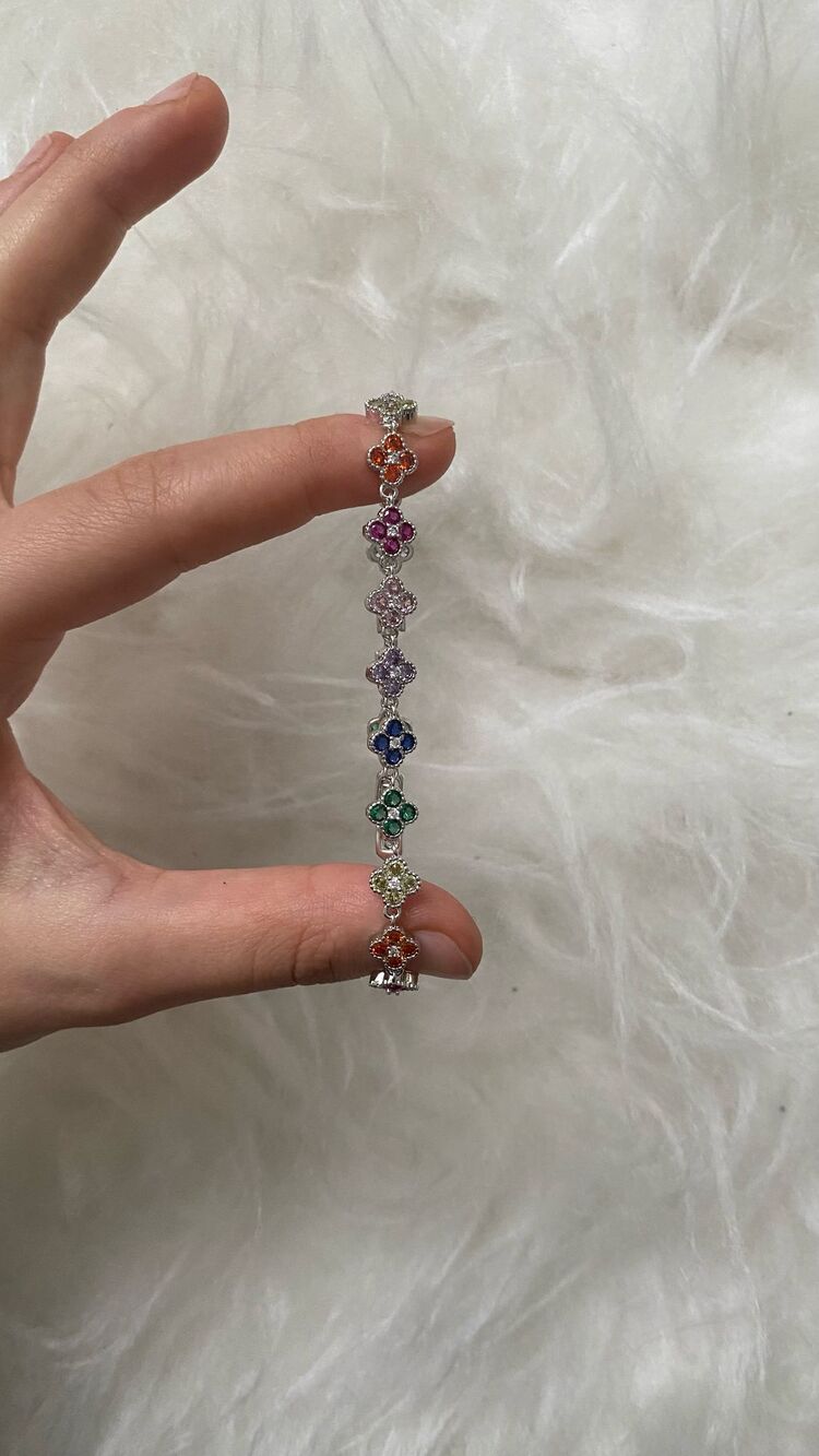 Elegant Renkli Yonca Bileklik Gümüş