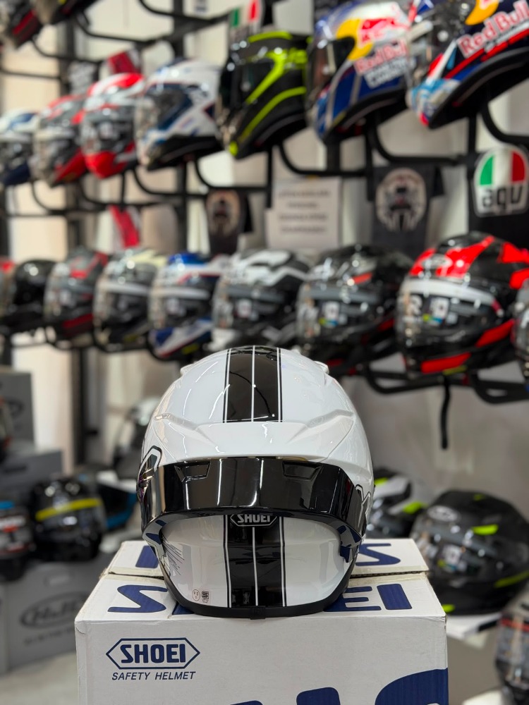 SHOEİ Z8 Beyaz-Siyah