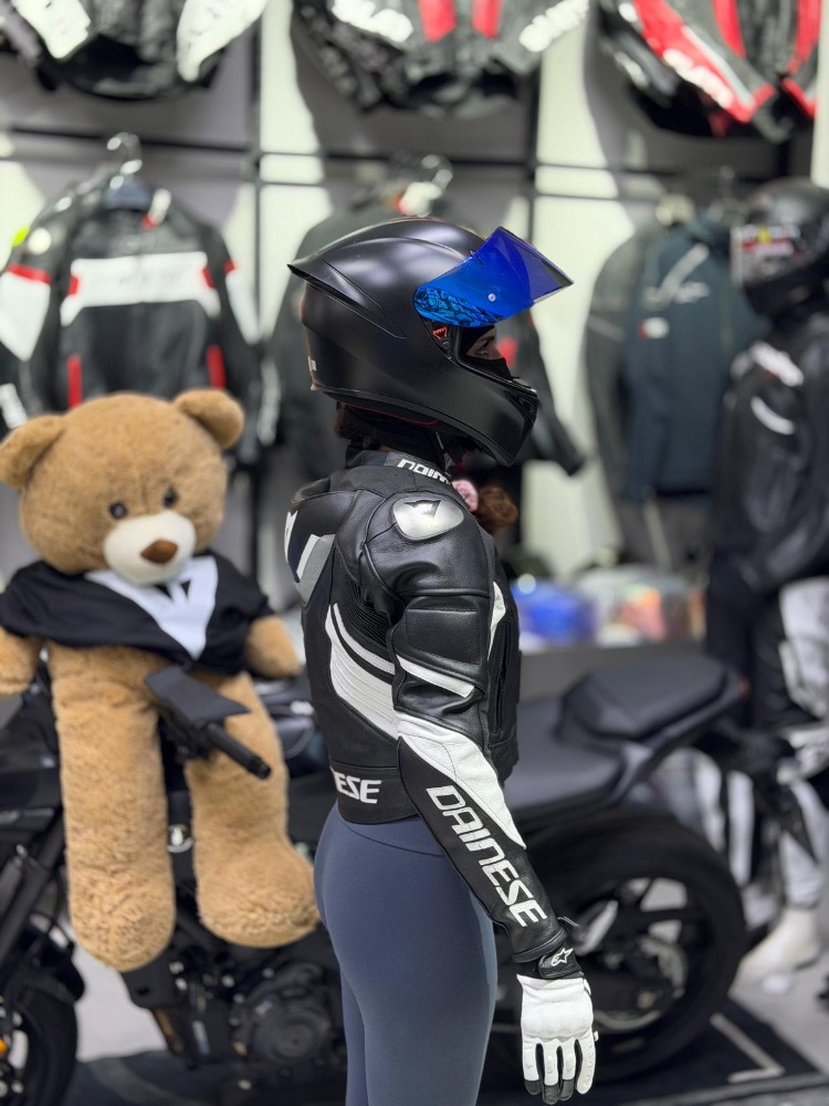 Dainese Kadın Deri Ceketi SİYAH-BEYAZ