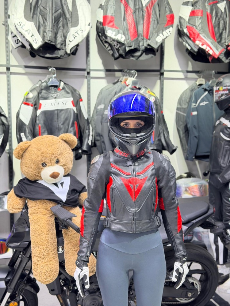 Dainese Deri Ceketi SİYAH-KIRMIZI