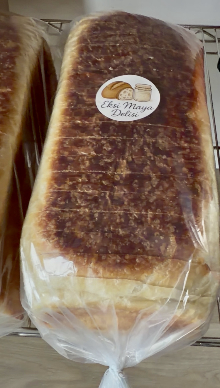 2000g %100 Ekşi Mayalı Sütlü Tereyağlı XL Tost Ekmeği