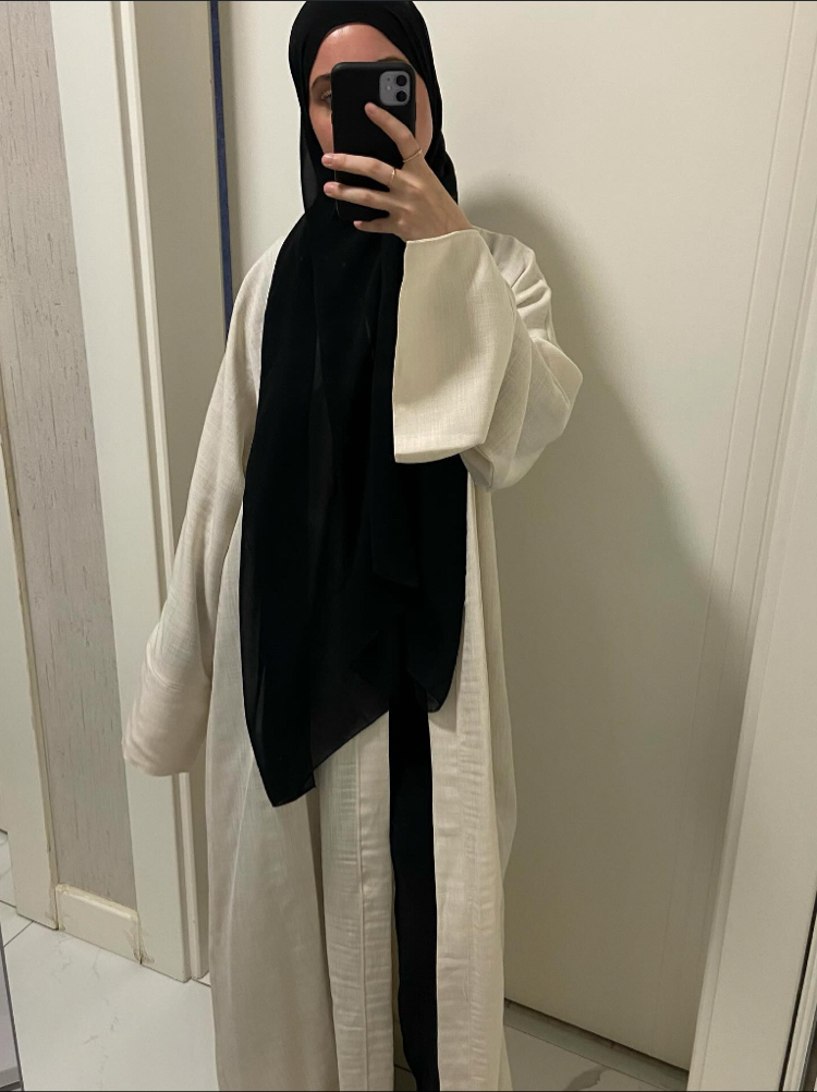 ekru yırtmaçlı abaya