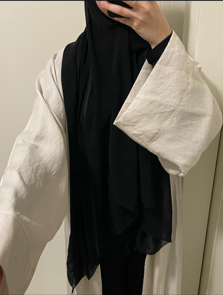 ekru keten abaya