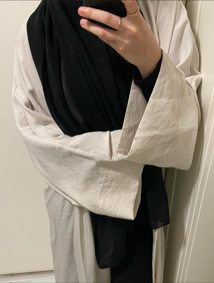 ekru keten abaya