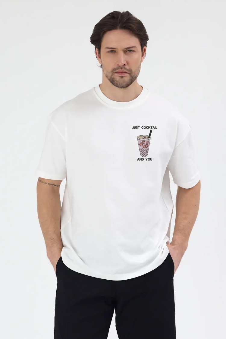 Cocktail Nakış İşlemeli Unisex Oversize T-Shirt