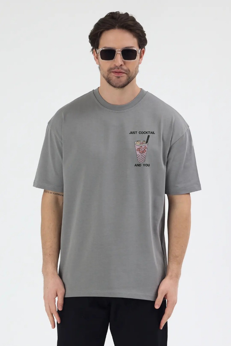 Cocktail Nakış İşlemeli Unisex Oversize T-Shirt
