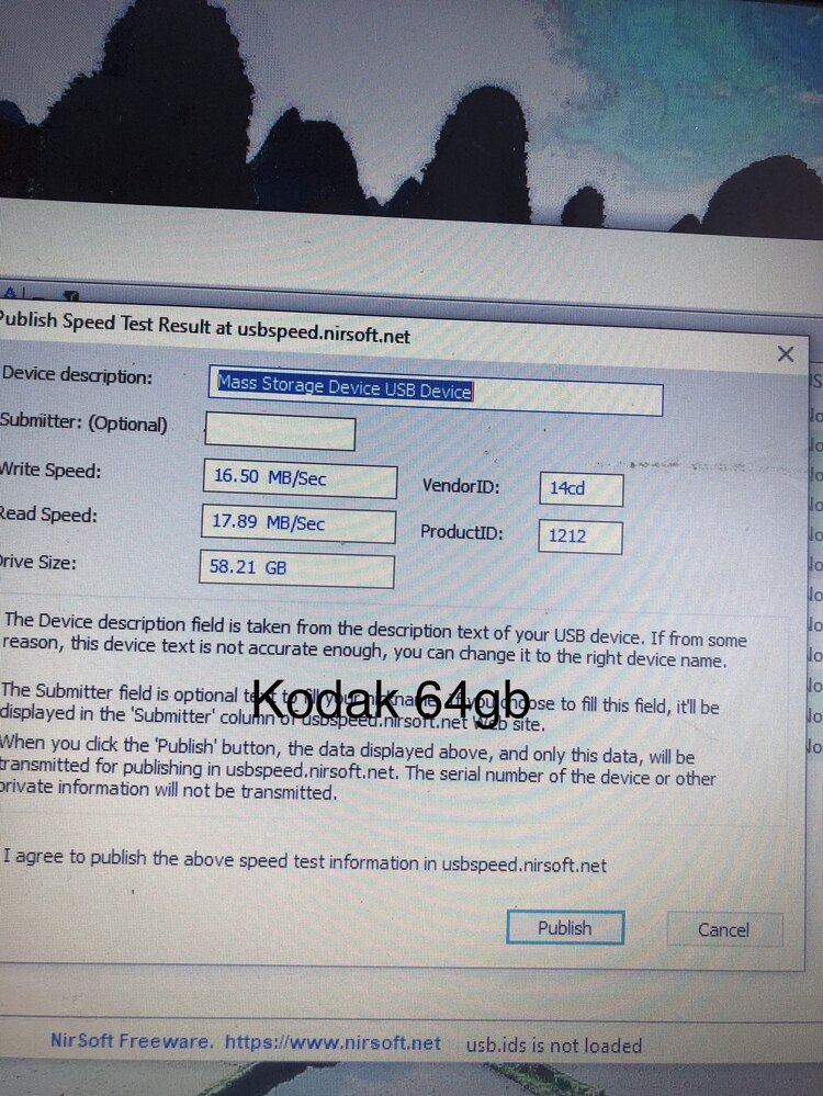 Kodak 64GB microSDXC Hafıza Kartı Sarı