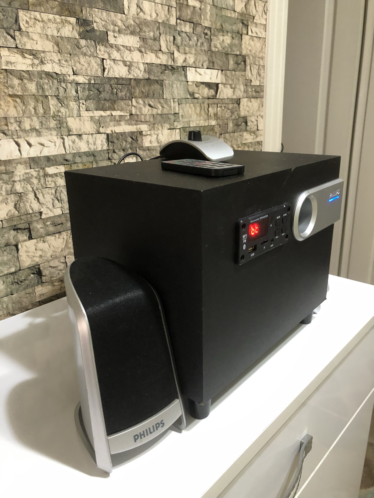 Philips 2+1 ses sistemi