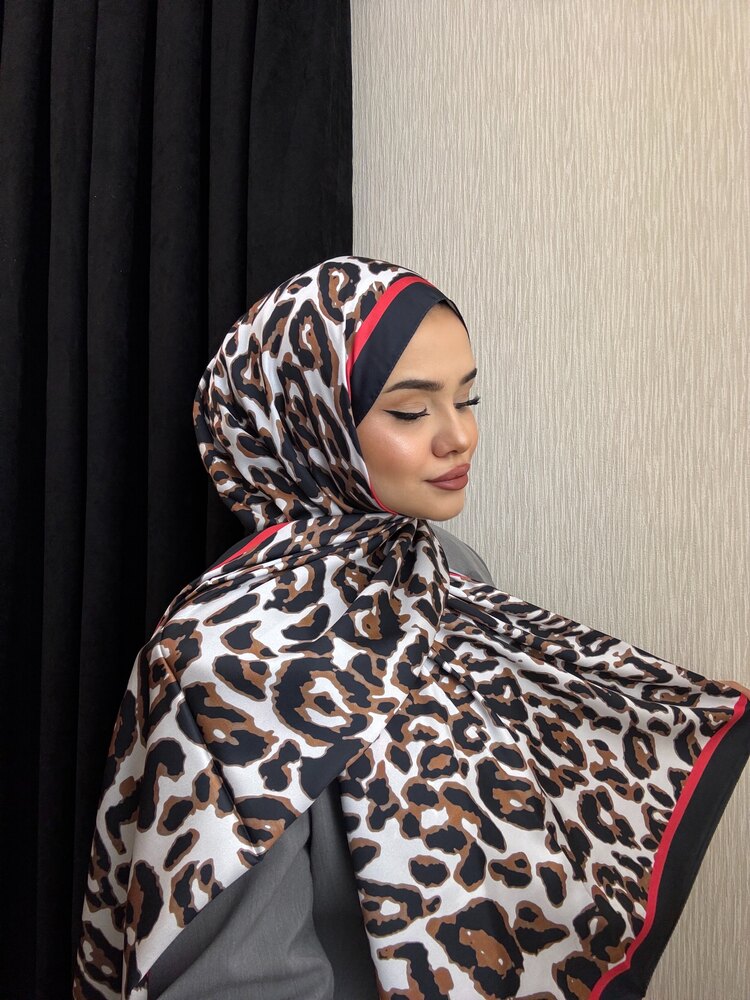 Leopar Desen Twill İpek Şal 