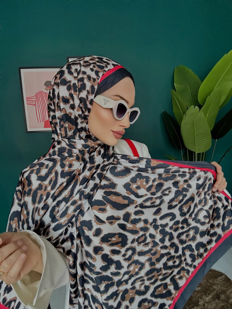 Leopar Desen Twill İpek Şal 