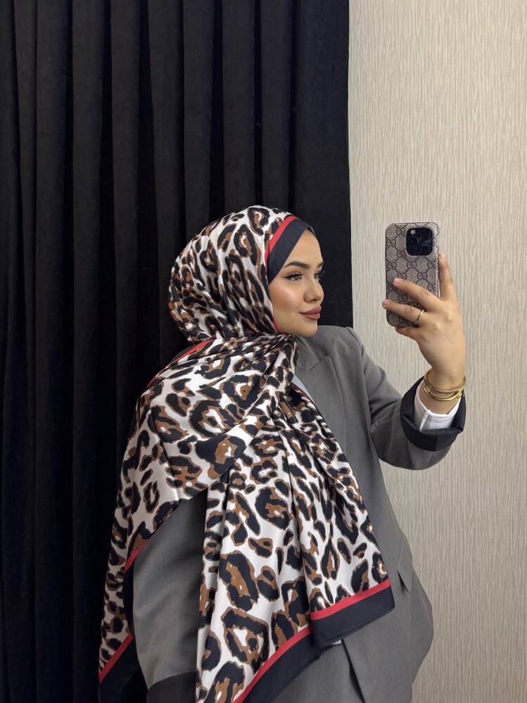 Leopar Desen Twill İpek Şal 