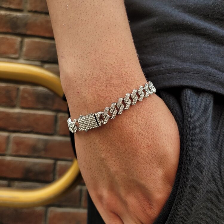8mm Fullfilled Prong Bracelet