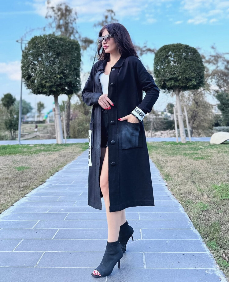 Tasarım Hırka SİYAH