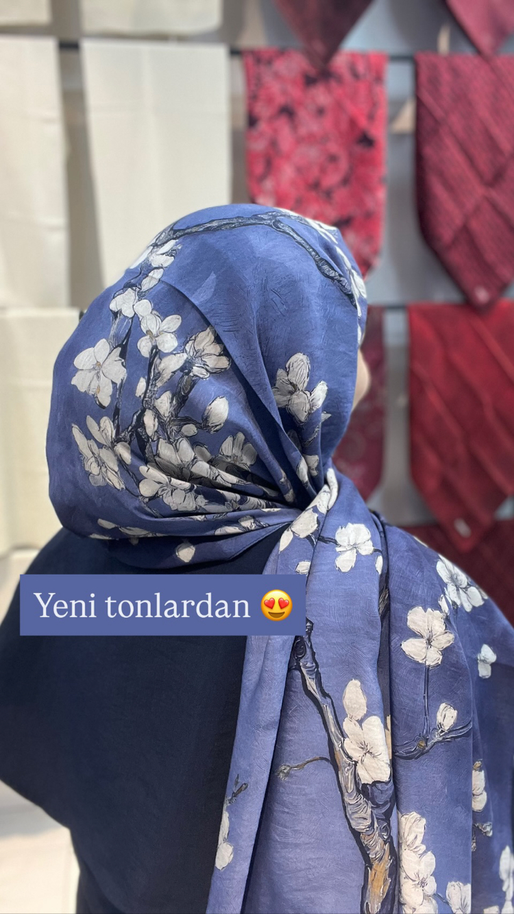 GLAMOURİA ORTANCA ÇİÇEĞİ LACİVERT