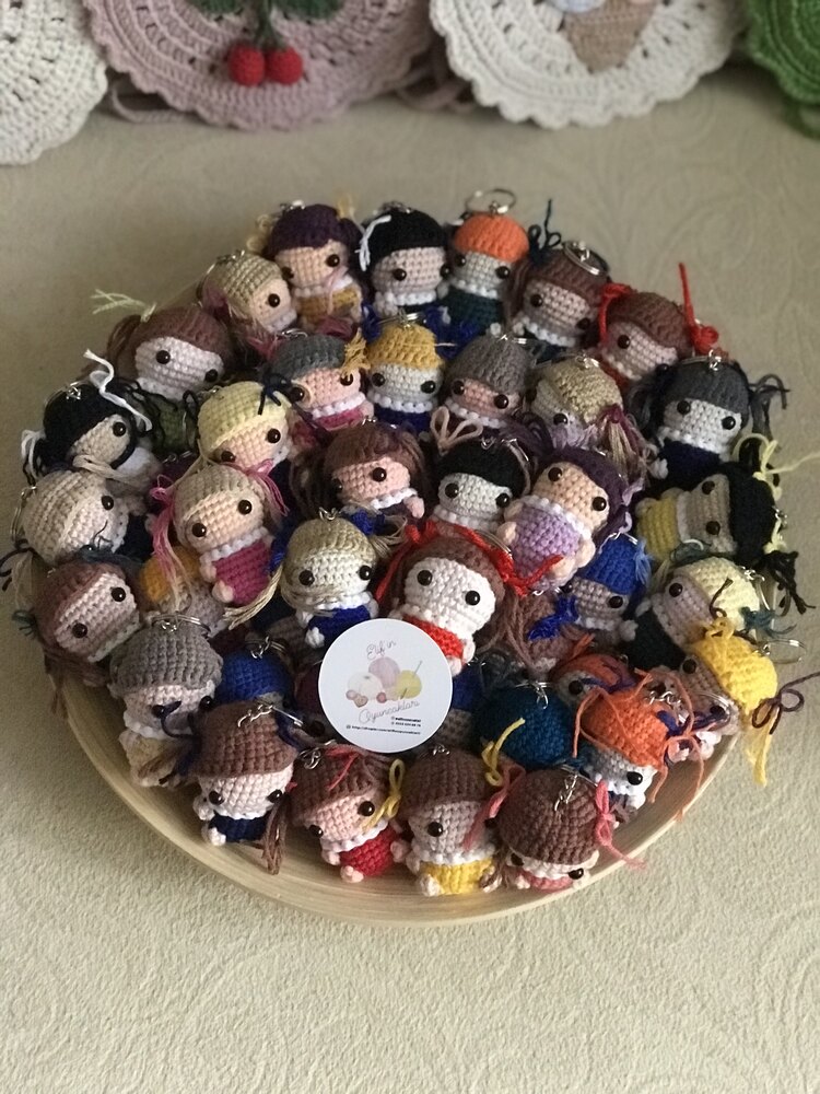 Minik Kız Anahtarlık