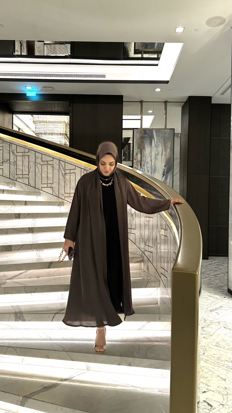 Şal Yaka Kahve Abaya