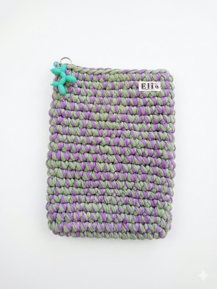 Laptop Case (with charm)