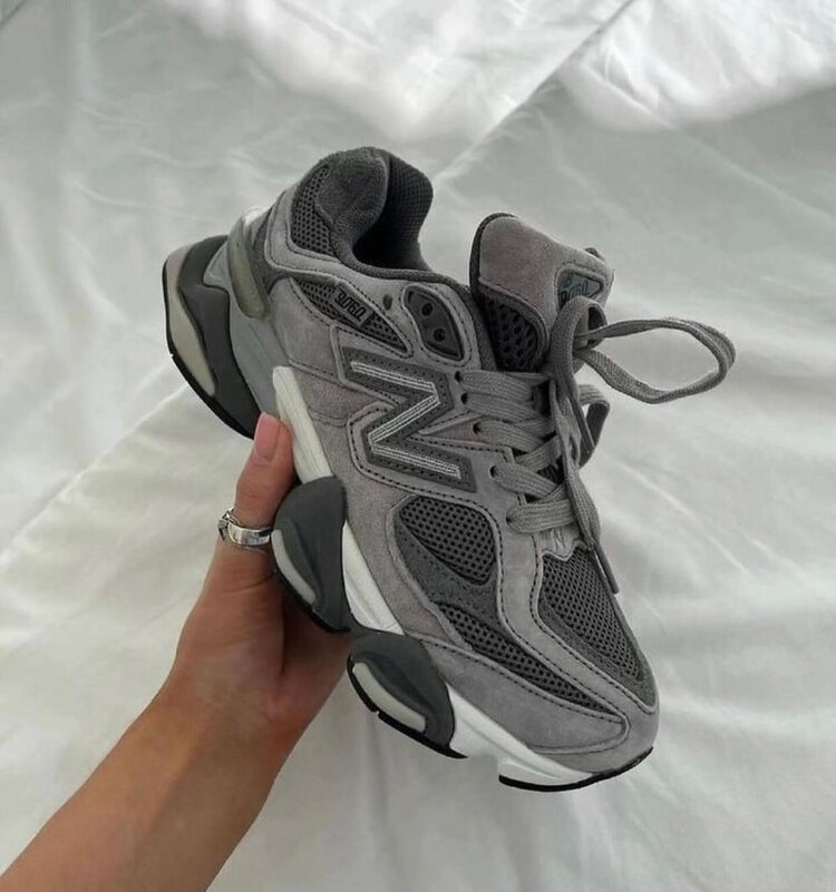 New Balance 9060 Dark Grey