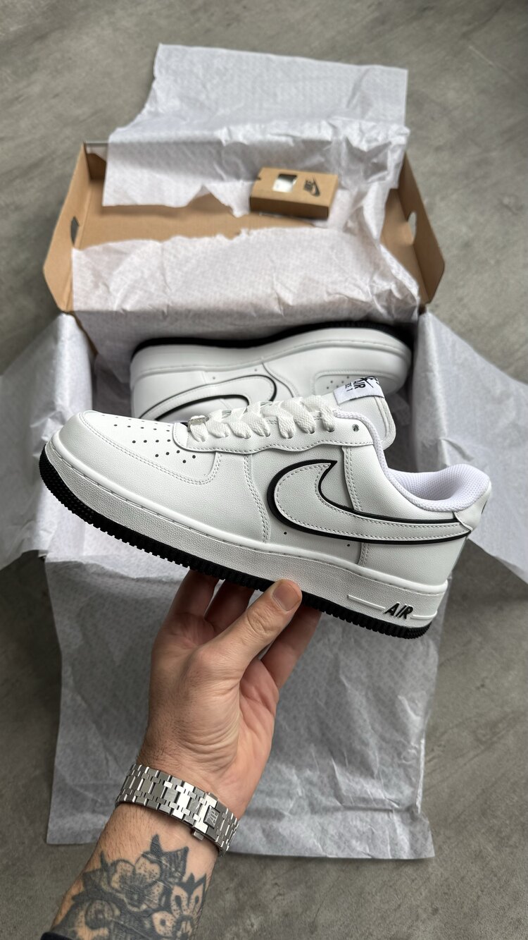 Nike Airforce 1 Outline Swoosh