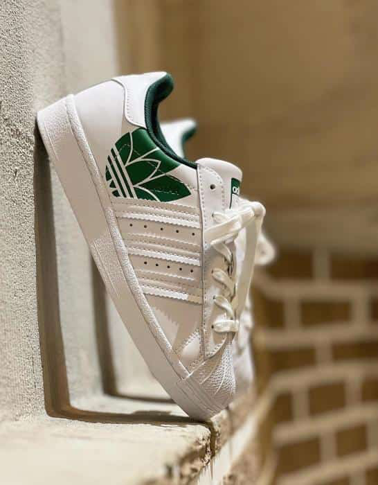 STAR GREEN