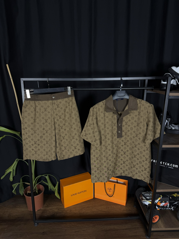 LOUIS VUITTON PREMIUM