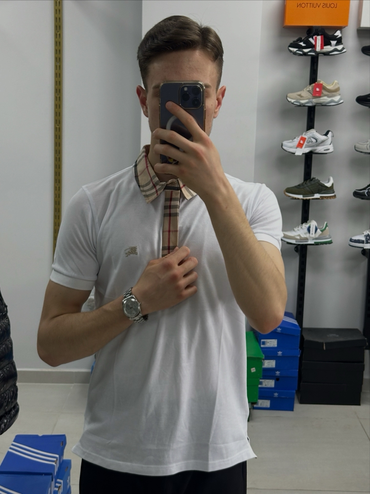 BURBERRY Beyaz Polo Yaka Tişört