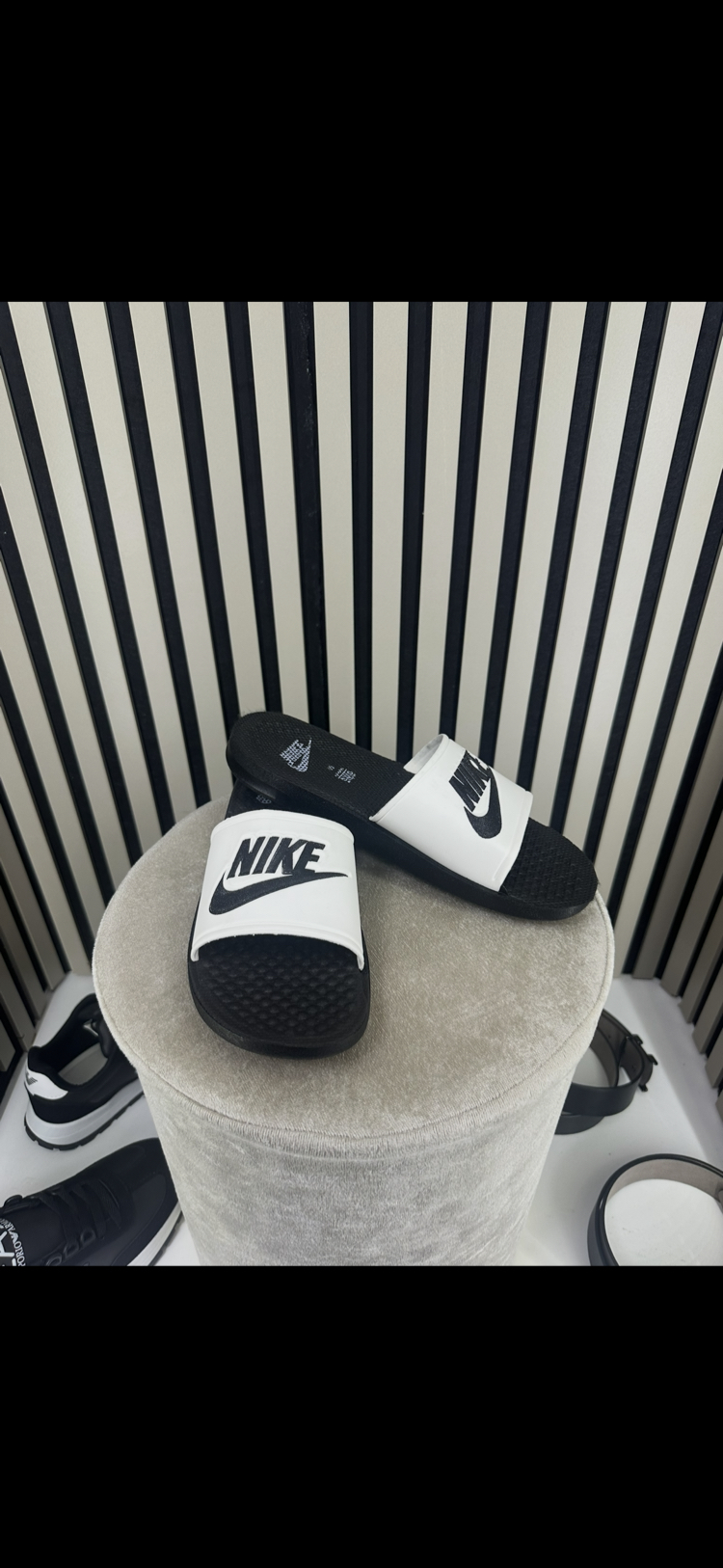 Nike terlik