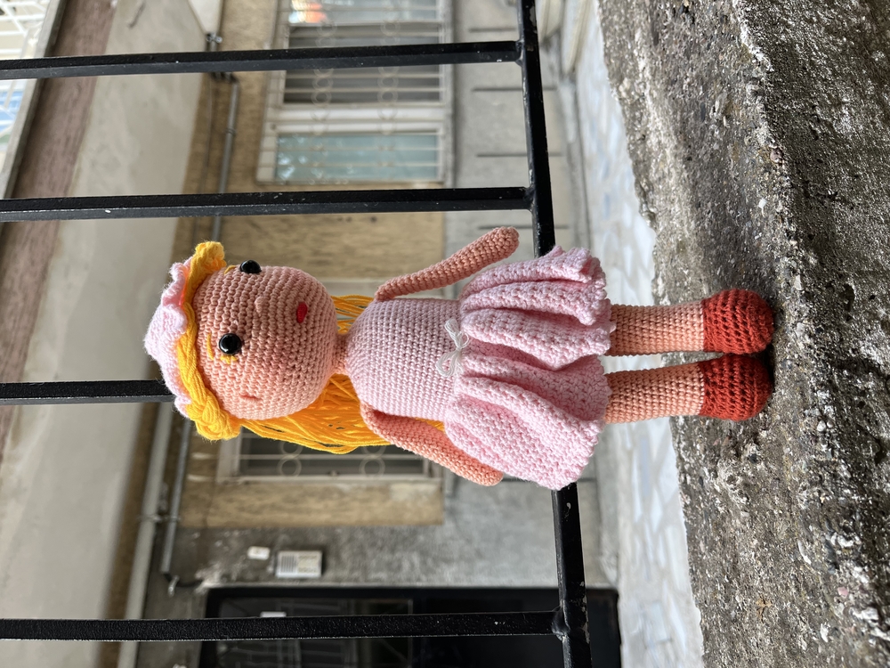El örgüsü prenses bebek