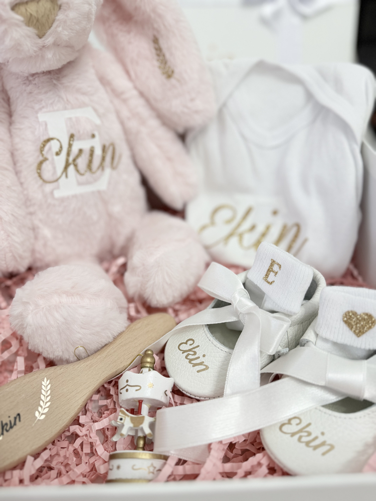 Eloria Deluxe Baby Box