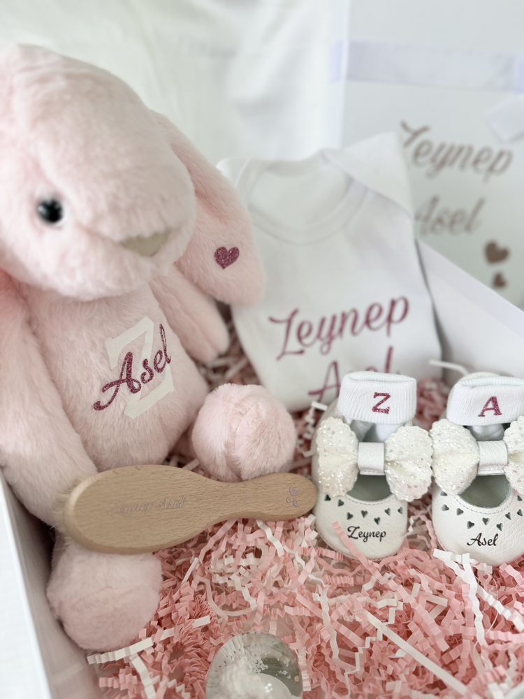 Eloria Deluxe Baby Box