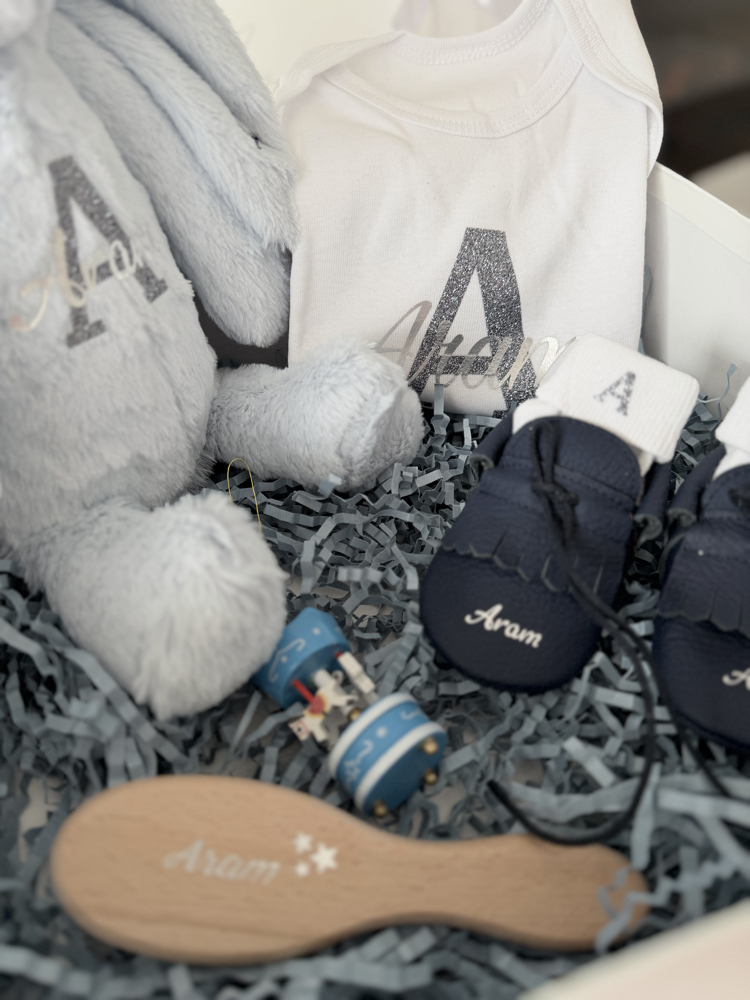 Eloria Deluxe Baby Box