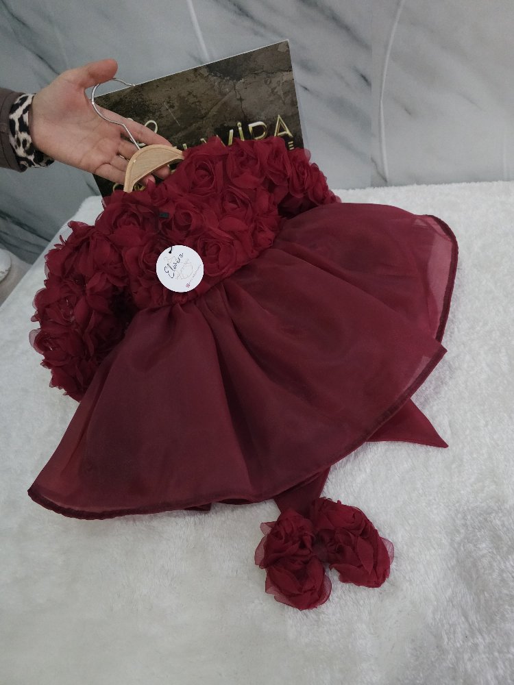 bordo güllü kabarık elbise