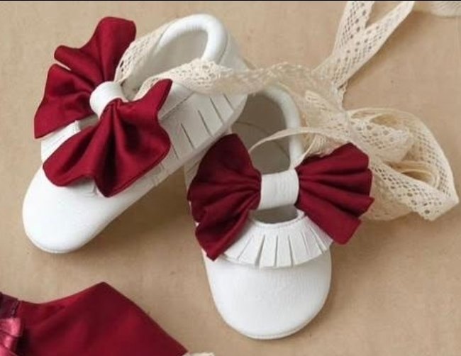 bordo fiyonk detaylı makosen ayakkabı 