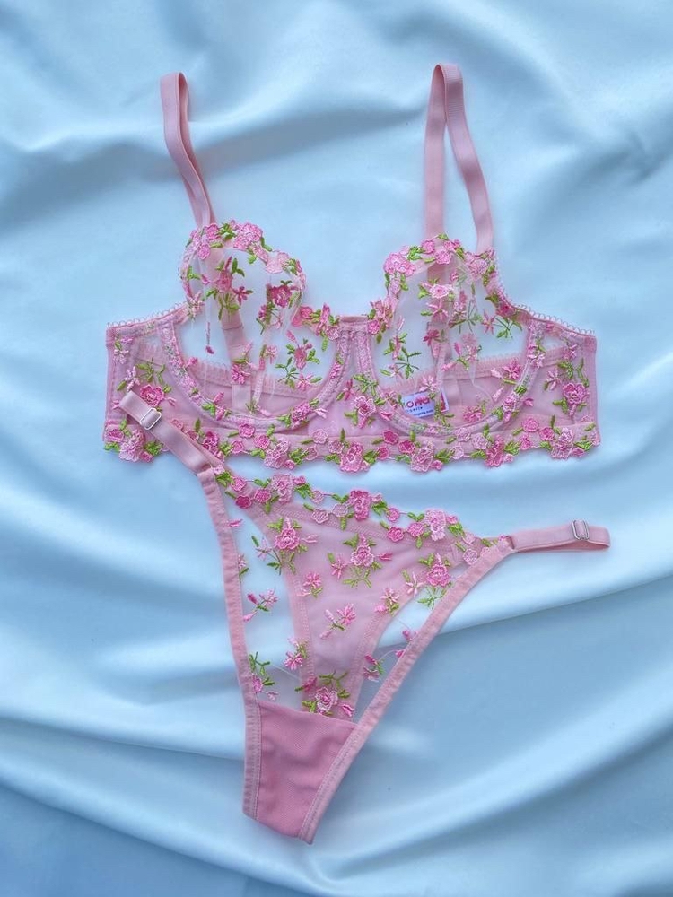 Pembe Çiçekli Sütyen Takım