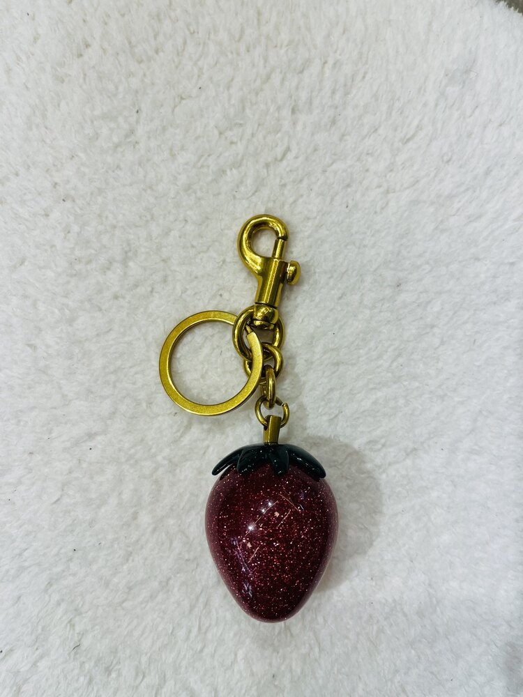 İthal Charm Çilek  