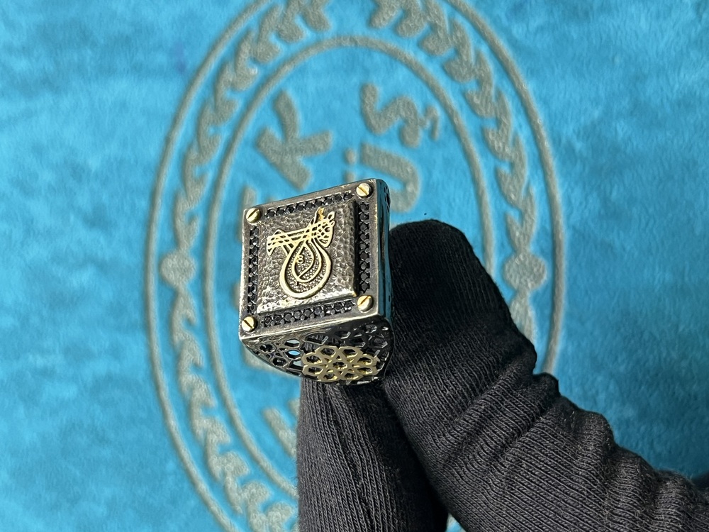 EY-468